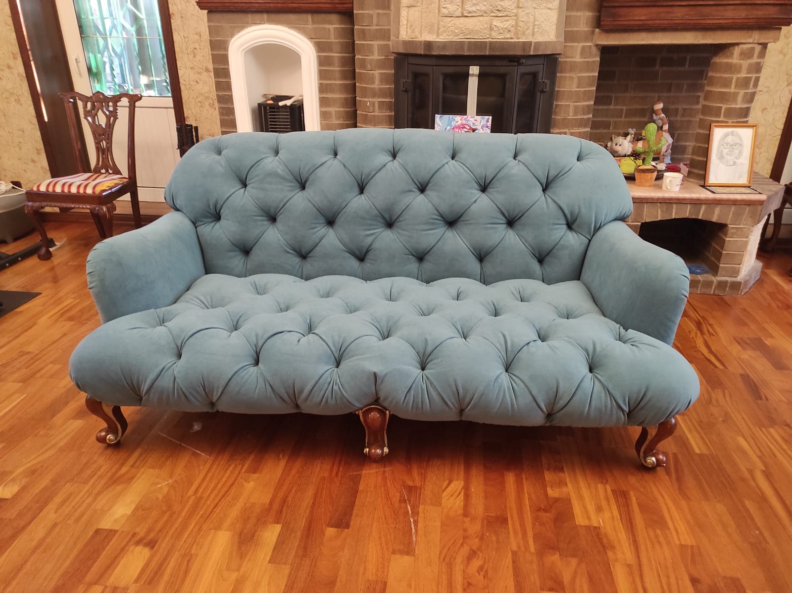 Обивка дивана. Новослободская