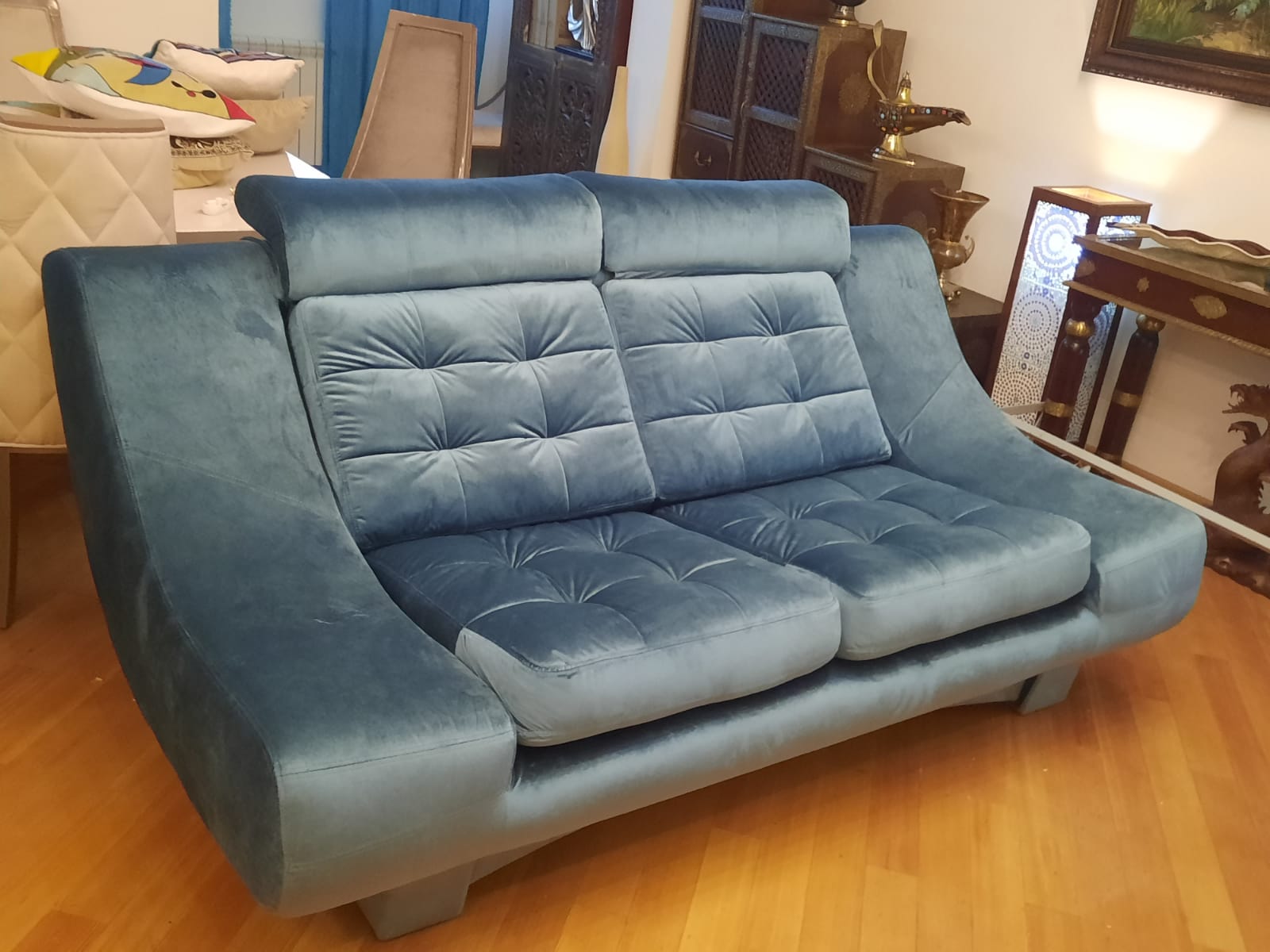 Обивка дивана на дому. Новослободская